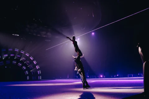 Holiday On Ice - A New Day - LED panels