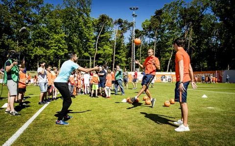 KNVB - Ons Oranje Fanday